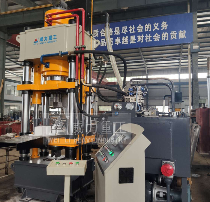 500吨四梁四柱液压机用于粉末成型