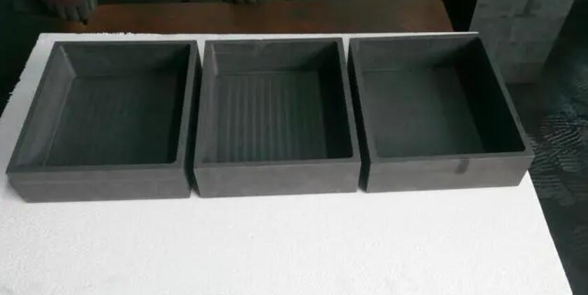 石墨匣钵压制成品2